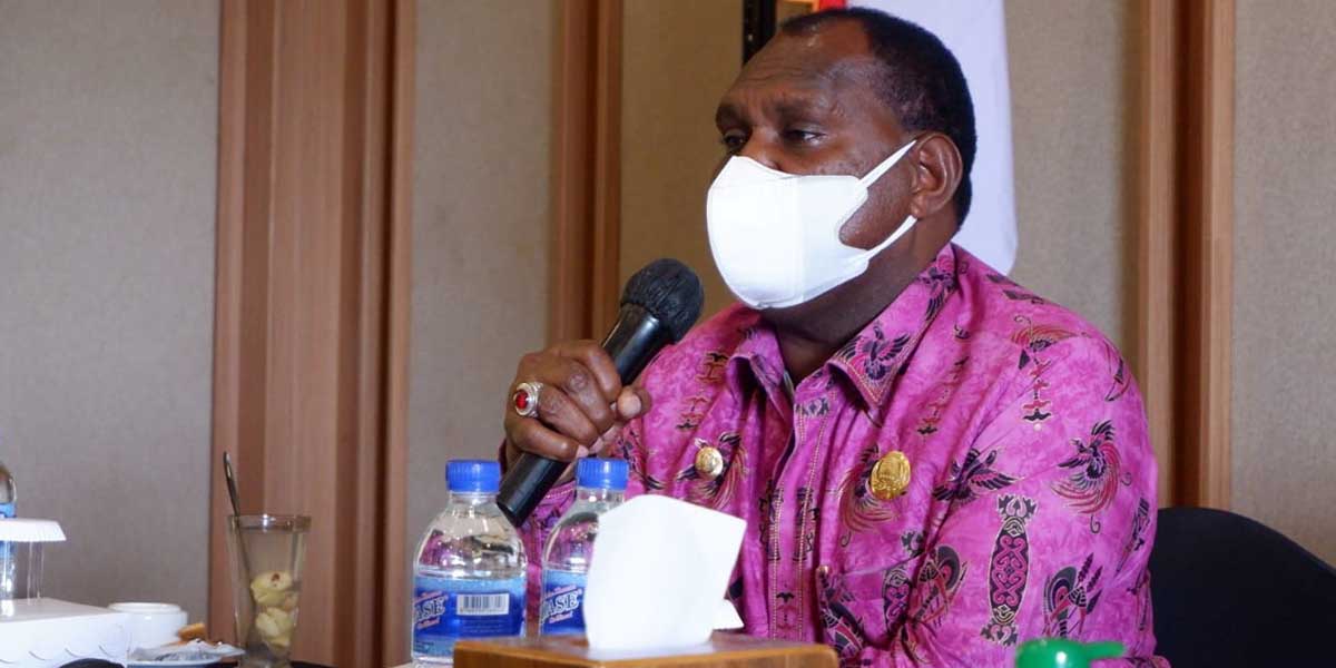 Bupati Kabupaten Puncak, Willem Wandik. Foto: Fachruddin Aji/Papua60detik